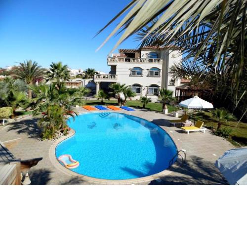 Beautiful Villa with Pool in Hurghada
