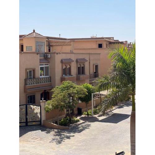 Bedroom with Private Bathroom in a Villa in Rayhana Compound Next to Mall of Egypt