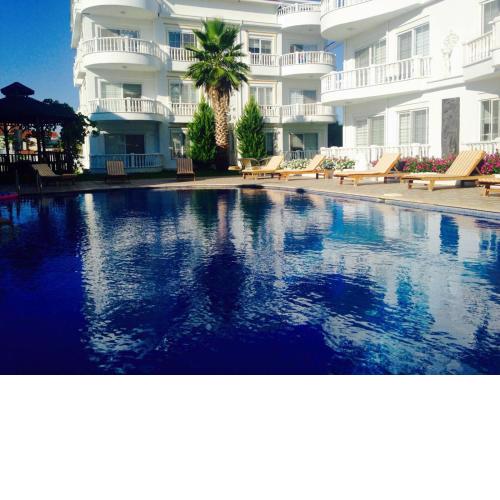 BELKA GOLF RESİDENCE Luxury Apt Poolside Belek