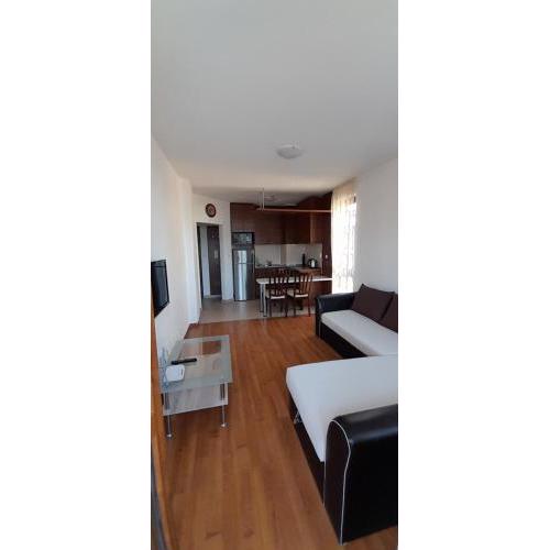 Belvedere Holiday Club К302