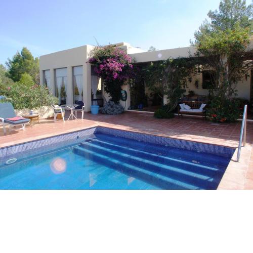 Belvilla by OYO Casa Lourdes