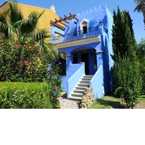 Belvilla by OYO La Casa Az l