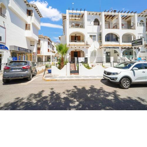 Belvilla by OYO La Plaza de Villamartin