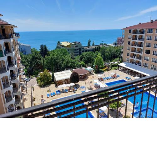 Bendita Mare - Golden Sands