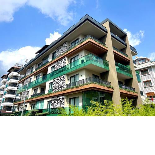 Best Home 25 - Cleopatra Exclusive, center
