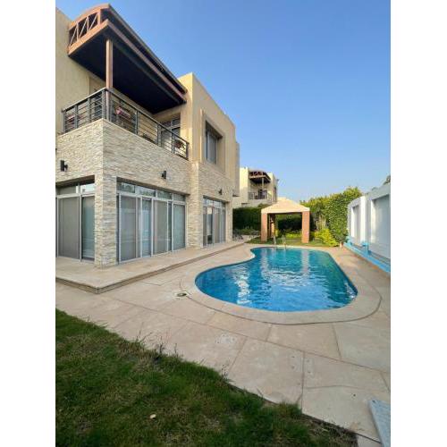 Beverley Hills luxury Villa G102