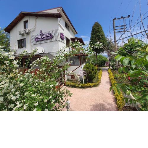 BEYAZEV BUTİK OTEL MAŞUKİYE
