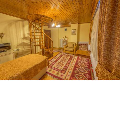 Beypazari Ipekyolu Konagi