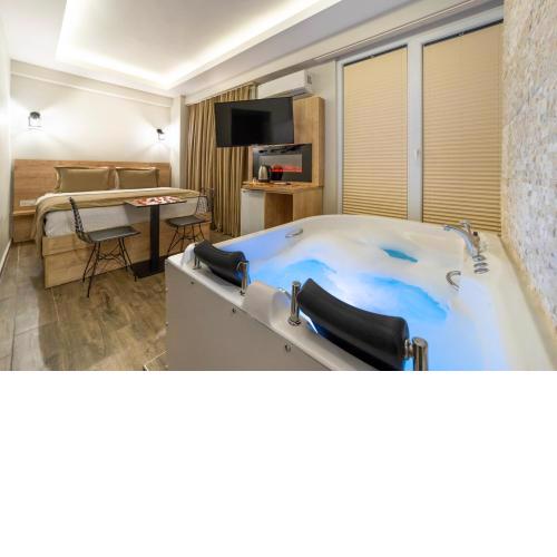 Beys Hotel Suites