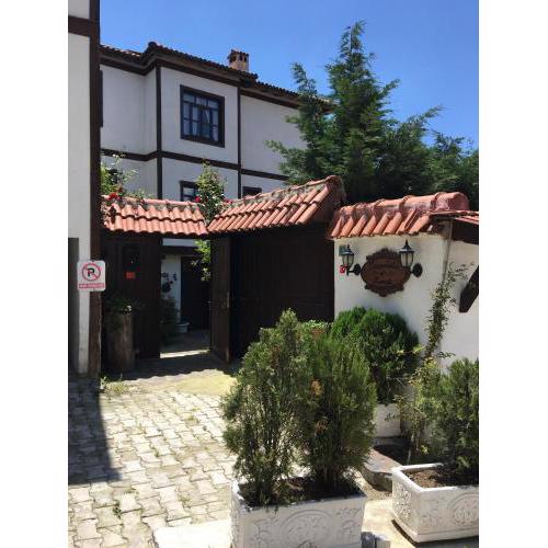 Beyzadeler Konağı
