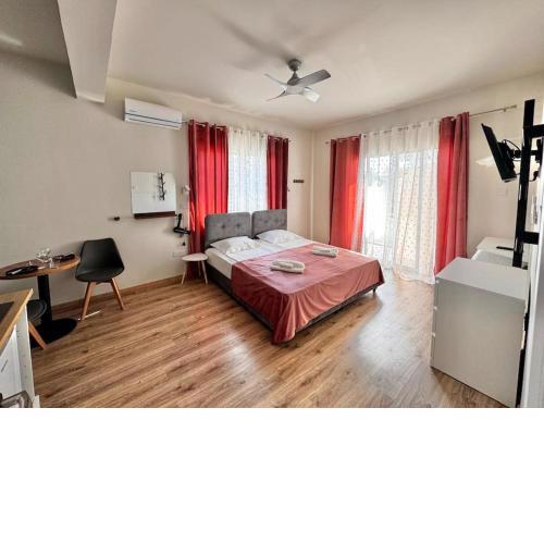 Big Comfort Suite N5 private Kitchenette Beach 250m