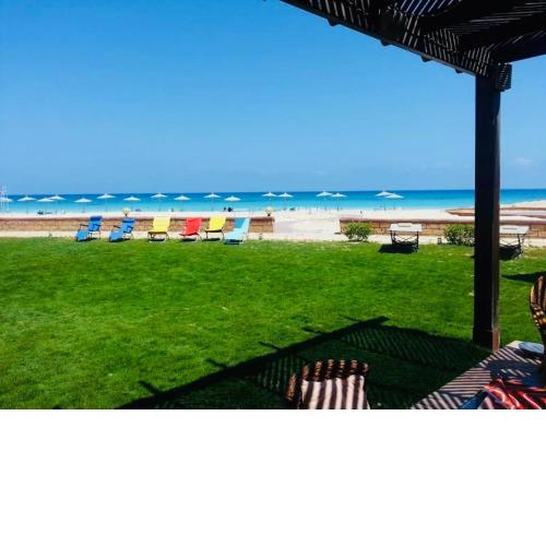 Blissful Beach Front 4 Bedroom Villa