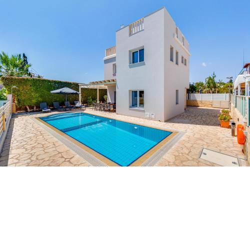 Blue Velvet Villa by Ezoria Villas