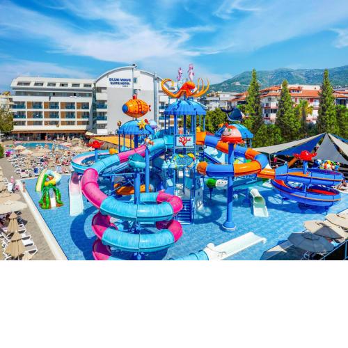 Blue Wave Suite Hotel