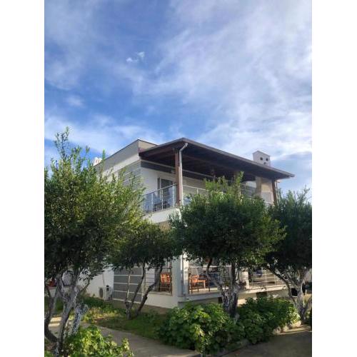 Bodrum Bitez Bahçe İçerisinde Huzur Rahat Konfor