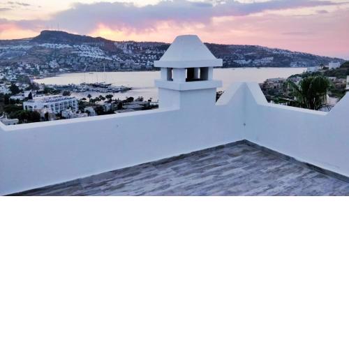 Bodrum Gündoğan Koyu Havuzlu Site