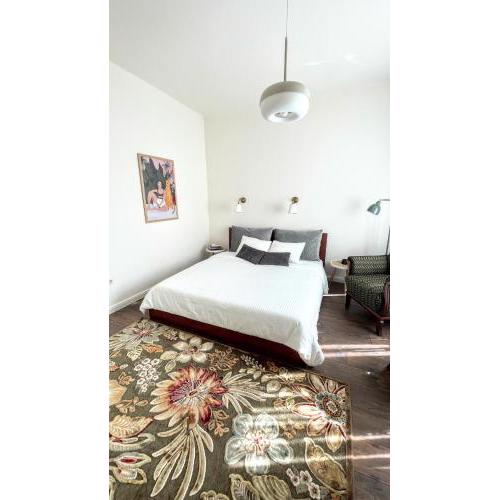 Bohemian Central Apartment Sofia