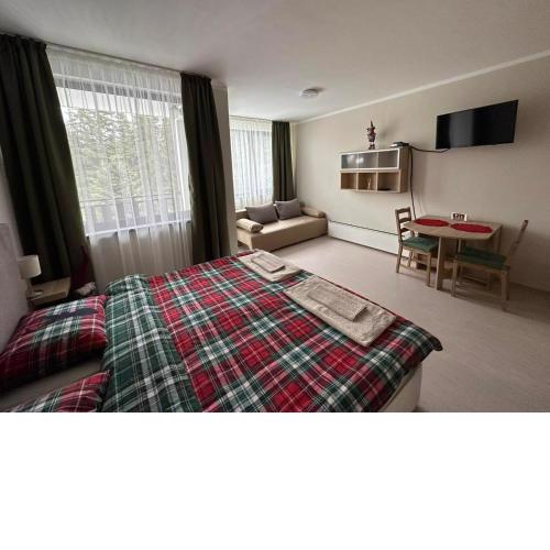 Borovets Gardens Funky Fresh Studio by Joro