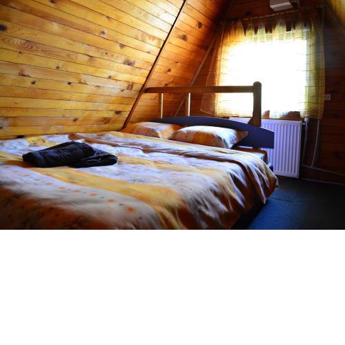 Borovets Gondola Apartment & Ski by Winter Bros