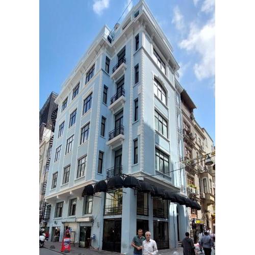 Boss To Hotel Taksim