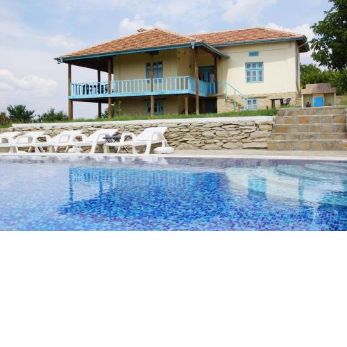 Botev Houses