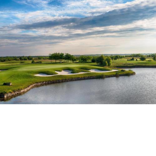 Boutique Golf House