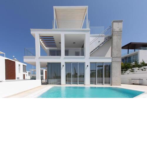 Brand new 2-floor Villa with Private Swimming Pool