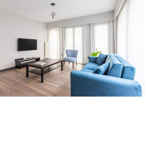Brand New Duplex Wparking 2bd2bath Home #336