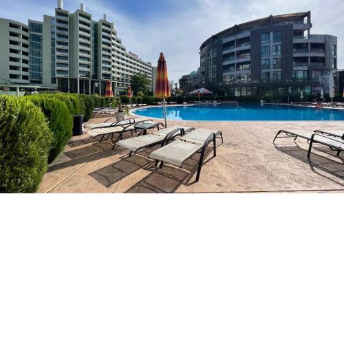 Bratanov Sunny Beach Plaza
