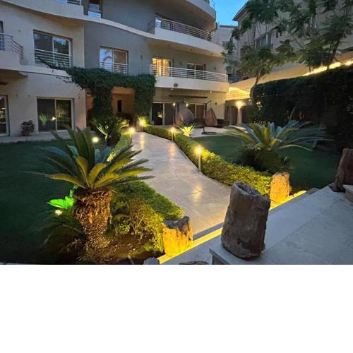 Breezy Pinnacle of New Cairo- 3BR