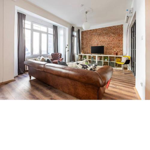 Bright Gorgeous 3bd Patio Home Ac! #360