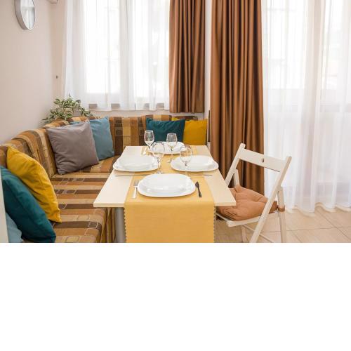 Bright Studio in Top Central Location in Varna