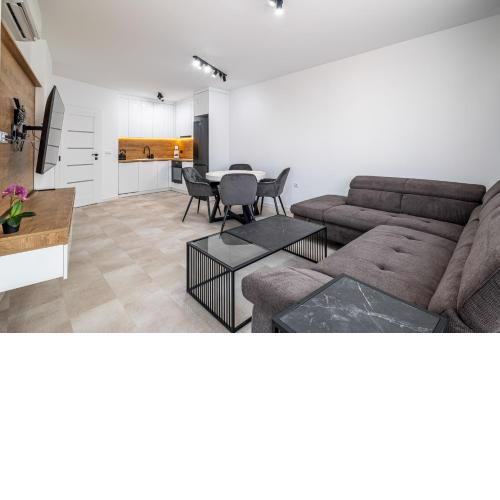 Briz Sea View Apartment with Free Parking 2