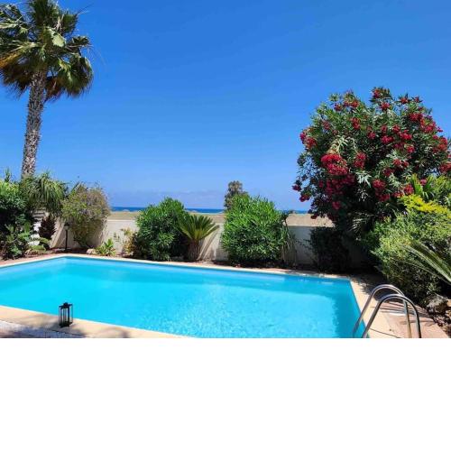 Budget Escape to the seaside