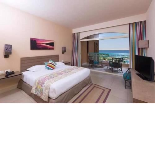 Byoum Lake Side Hotel Room, Tunis Village, Fayoum
