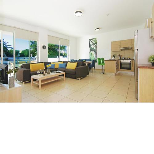 Calypso - Coralli Beachfront Apartment