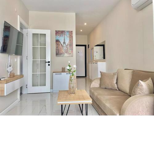 Camelia 12 1+1 on Cleopatra with partly seaview