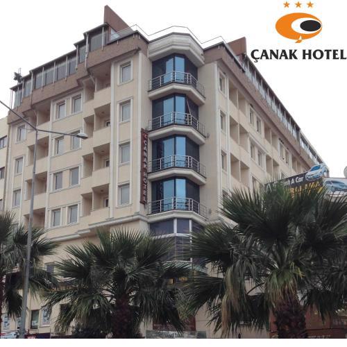 Çanak Hotel