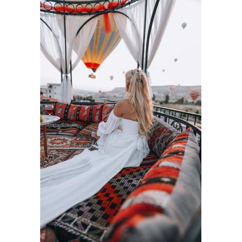 Cappadocia View Suit