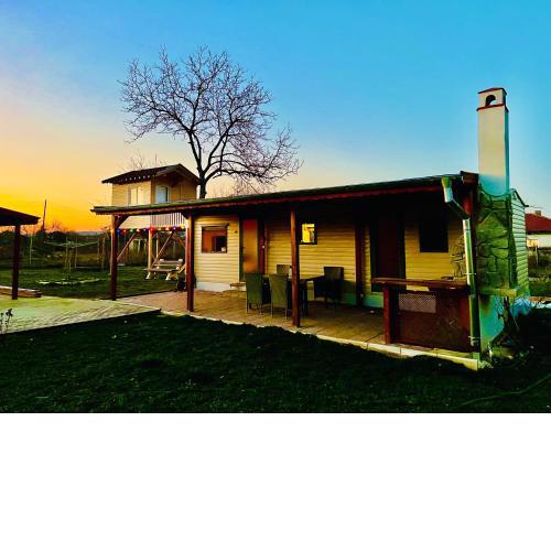 Caravans 10 min to Tsonevo Lake & 35 min to Black Sea
