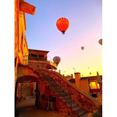 Carmin Cave Hotel