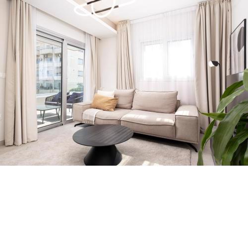 Casa Verano VI Apartments