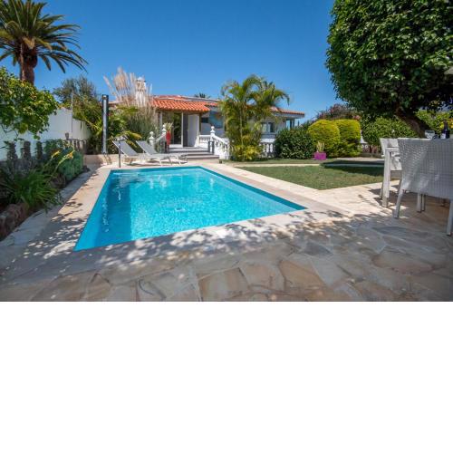 CasaColores - SilverDeluxe Penthouse & Bronce Garden-Apartment, Puerto de la Cruz