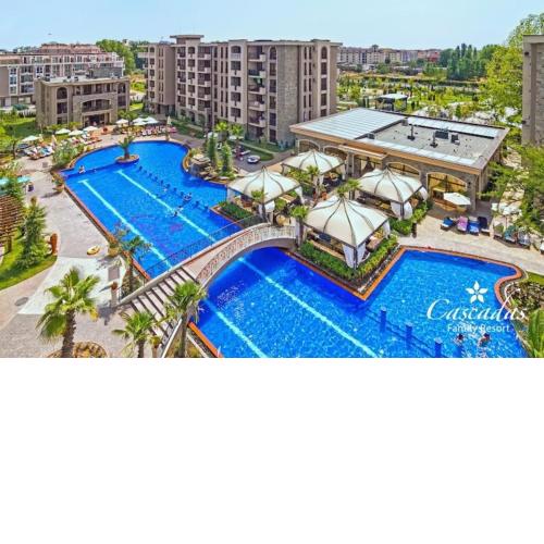 Cascadas Family Resort