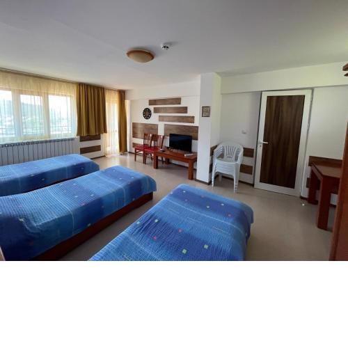 Centaur Family Hotel