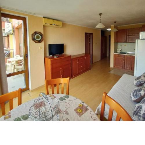 Central Nessebar Beach Apartment