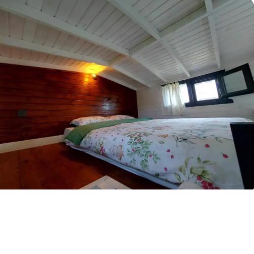 CESME TINY HOUSe