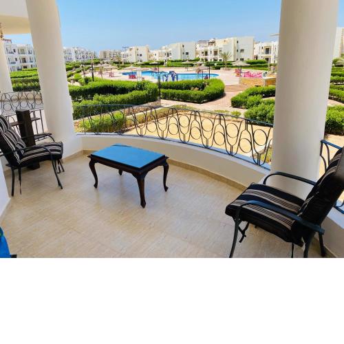 Chalet 5s Golden beach 1