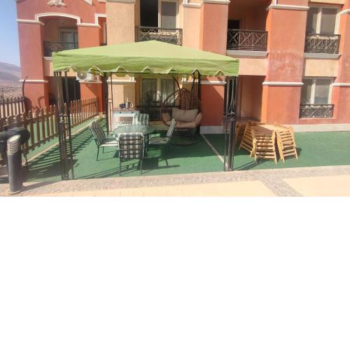 شاليه في العين السخنه بورتو السخنه منتجع هيفين هيلز chalet porto el sokhna VIP عائلات فقط