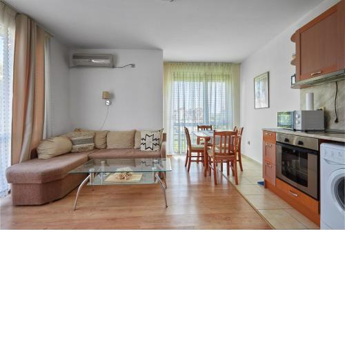 Charming 1-Bedroom Apartment in Ravda